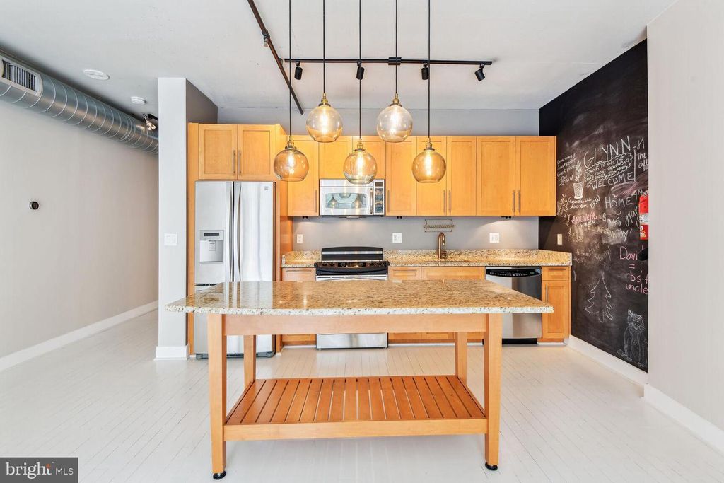 2125 14TH ST NW #319, Washington, DC 20009
