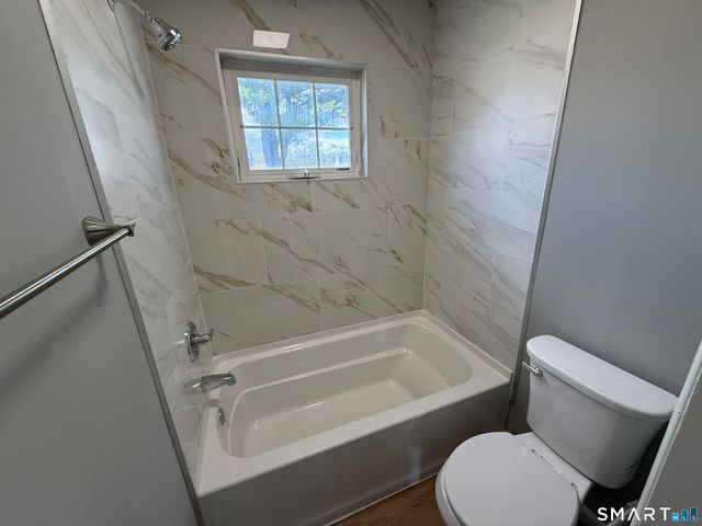 46 Salem Walk 46, Milford, CT 06460