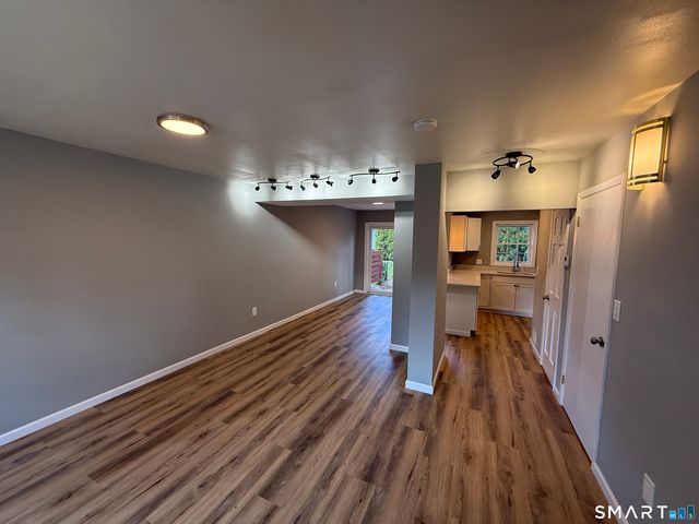 46 Salem Walk 46, Milford, CT 06460