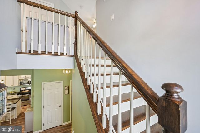 2041 SUNNYVALE DR, Pennsburg, PA 18073