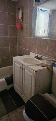 378 Valley St A2, South Orange Village Twp., NJ 07079