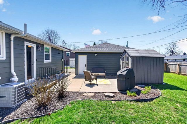 2505 LAVERNE LANE, Kaukauna, WI 54130