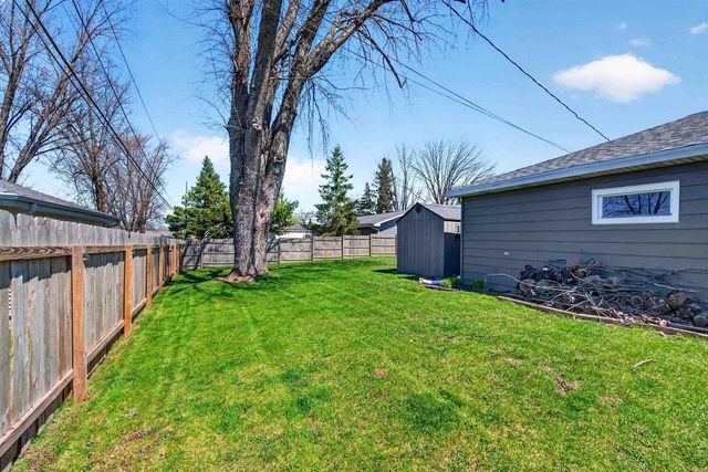 2505 LAVERNE LANE, Kaukauna, WI 54130