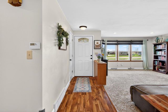 2505 LAVERNE LANE, Kaukauna, WI 54130