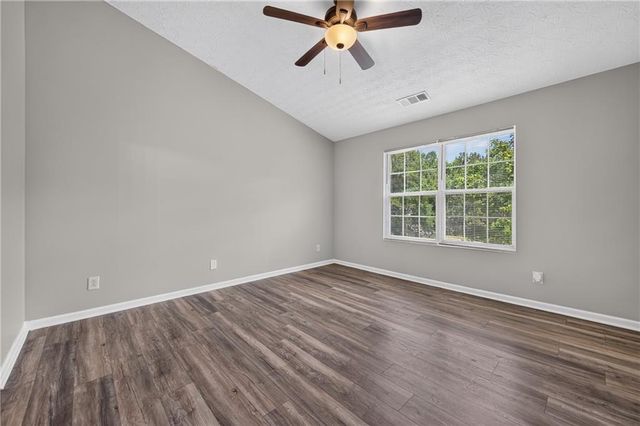 437 Waterbury Way, Douglasville, GA 30134