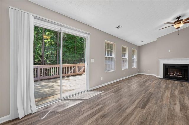 437 Waterbury Way, Douglasville, GA 30134