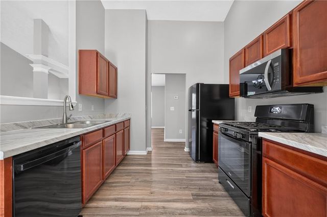 437 Waterbury Way, Douglasville, GA 30134