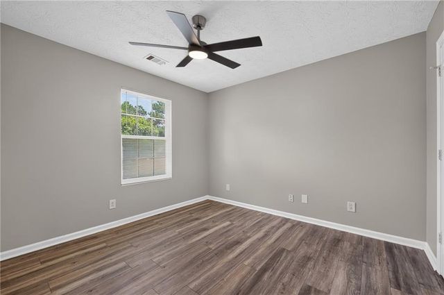 437 Waterbury Way, Douglasville, GA 30134