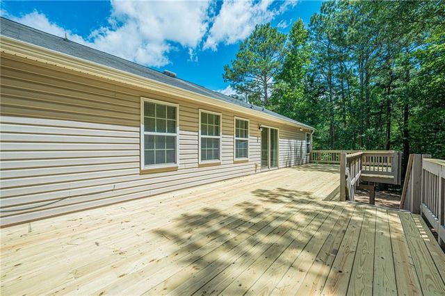 437 Waterbury Way, Douglasville, GA 30134