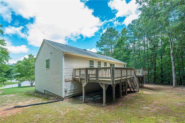 437 Waterbury Way, Douglasville, GA 30134