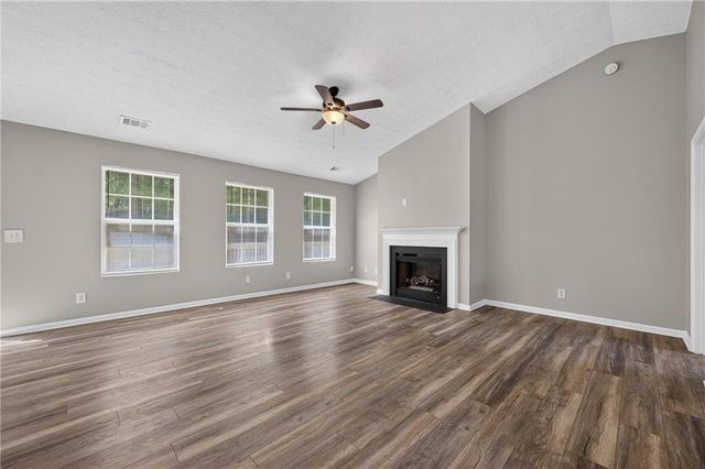 437 Waterbury Way, Douglasville, GA 30134