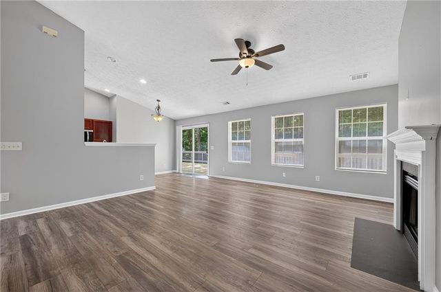 437 Waterbury Way, Douglasville, GA 30134