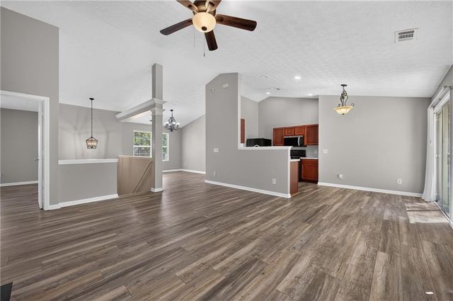 437 Waterbury Way, Douglasville, GA 30134