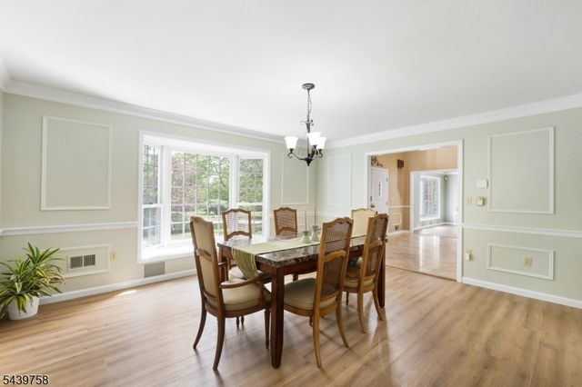 2 William Way, Washington Twp., NJ 07853