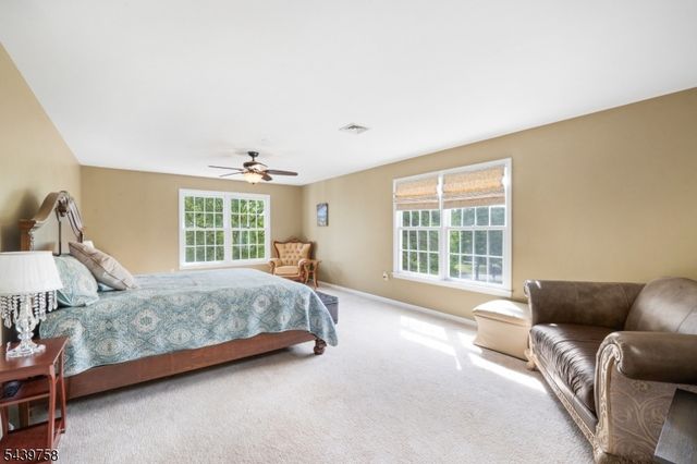 2 William Way, Washington Twp., NJ 07853