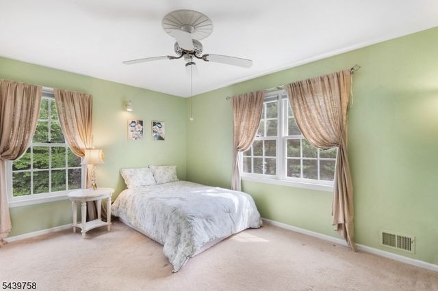 2 William Way, Washington Twp., NJ 07853