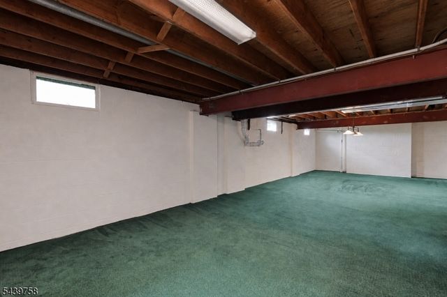 2 William Way, Washington Twp., NJ 07853