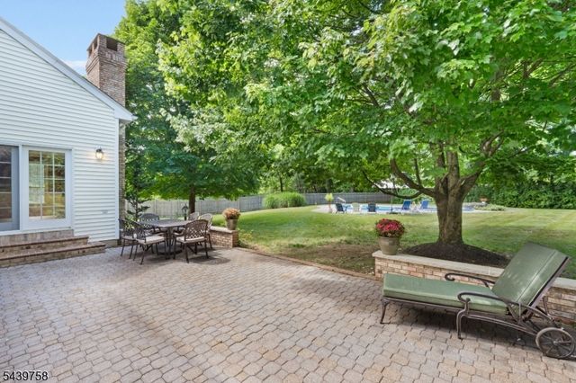 2 William Way, Washington Twp., NJ 07853