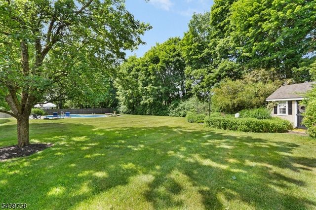 2 William Way, Washington Twp., NJ 07853