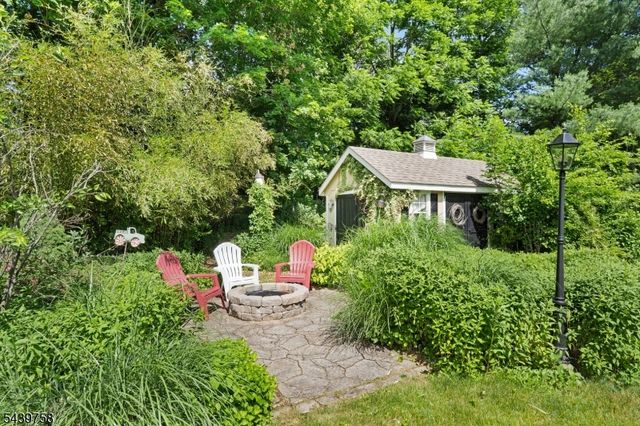 2 William Way, Washington Twp., NJ 07853