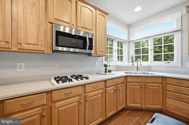 42831 DELPHINIUM CIR, Leesburg, VA 20176