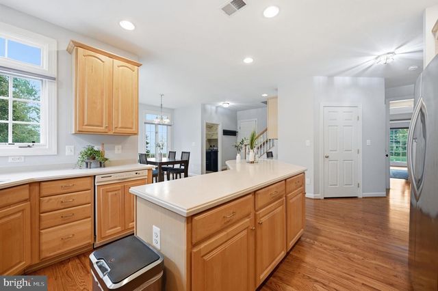 42831 DELPHINIUM CIR, Leesburg, VA 20176