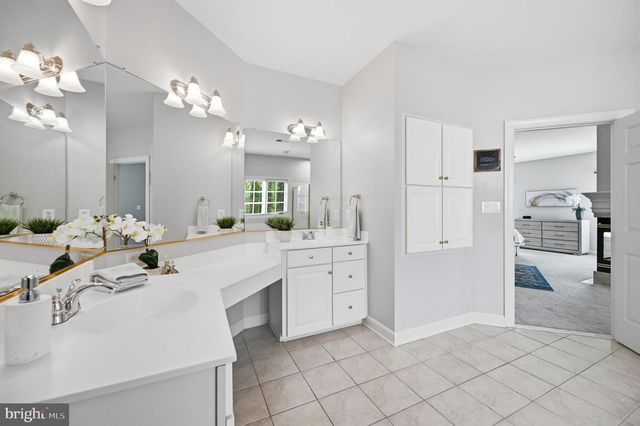 42831 DELPHINIUM CIR, Leesburg, VA 20176