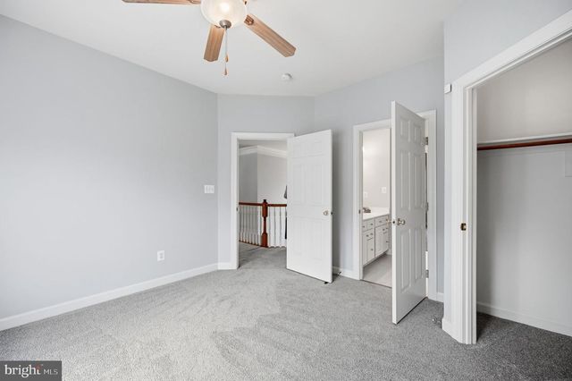 42831 DELPHINIUM CIR, Leesburg, VA 20176