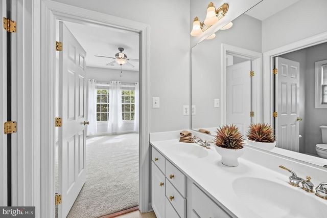 42831 DELPHINIUM CIR, Leesburg, VA 20176