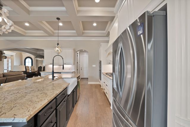 2548 Bunker Hill Drive, Burleson, TX 76028