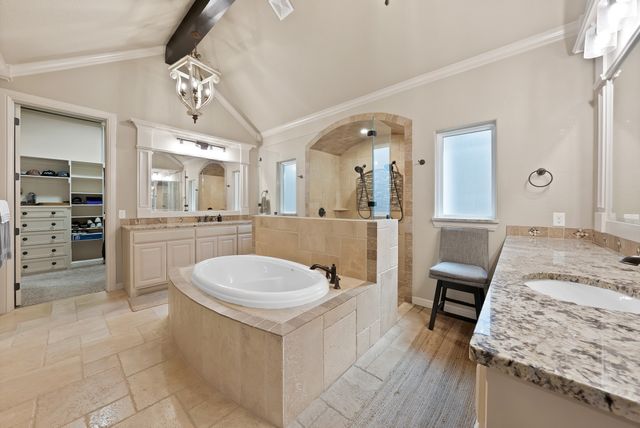 2548 Bunker Hill Drive, Burleson, TX 76028