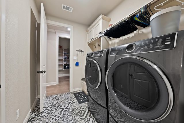 2548 Bunker Hill Drive, Burleson, TX 76028