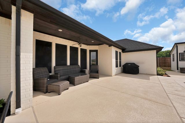 2548 Bunker Hill Drive, Burleson, TX 76028