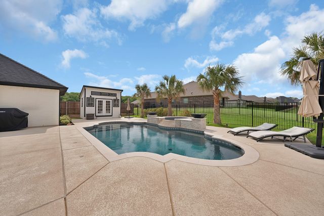 2548 Bunker Hill Drive, Burleson, TX 76028