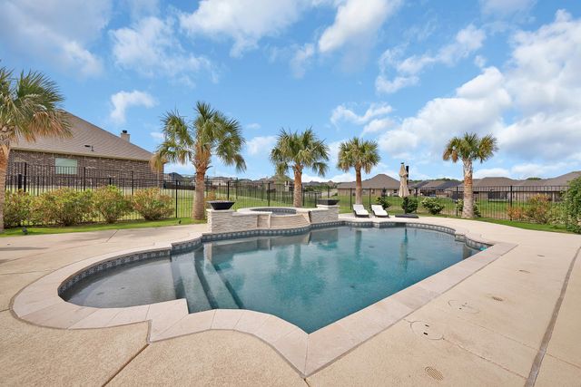 2548 Bunker Hill Drive, Burleson, TX 76028