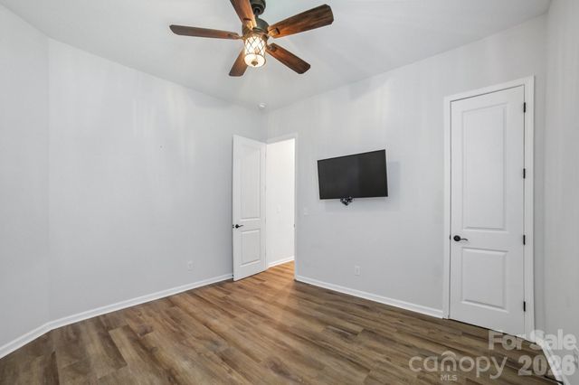 8096 Woodline Lane, Denver, NC 28037