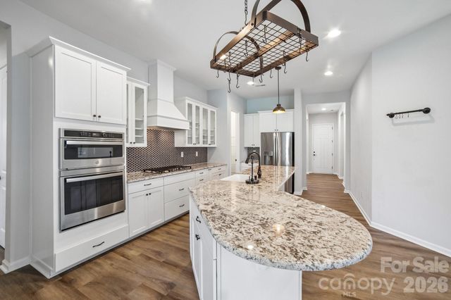 8096 Woodline Lane, Denver, NC 28037