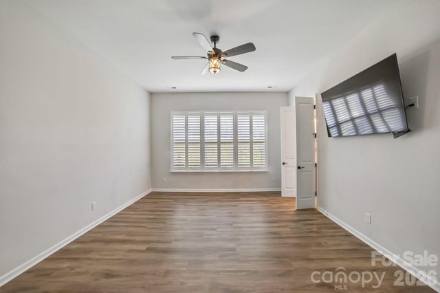 8096 Woodline Lane, Denver, NC 28037