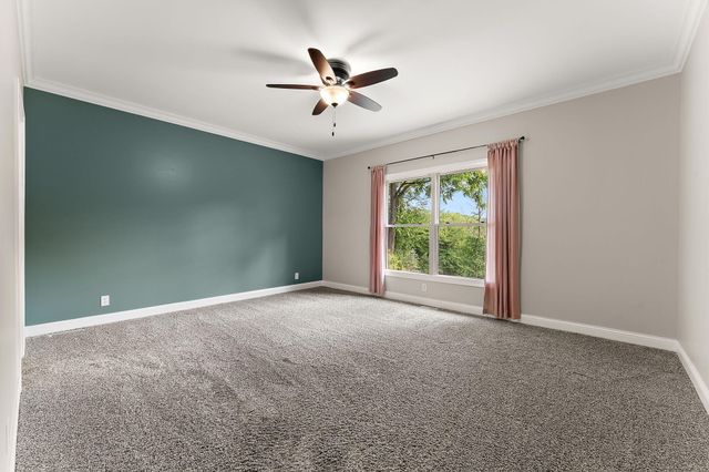 201 Sylvan Court, Valparaiso, IN 46385