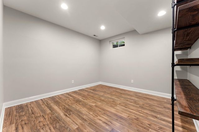 201 Sylvan Court, Valparaiso, IN 46385