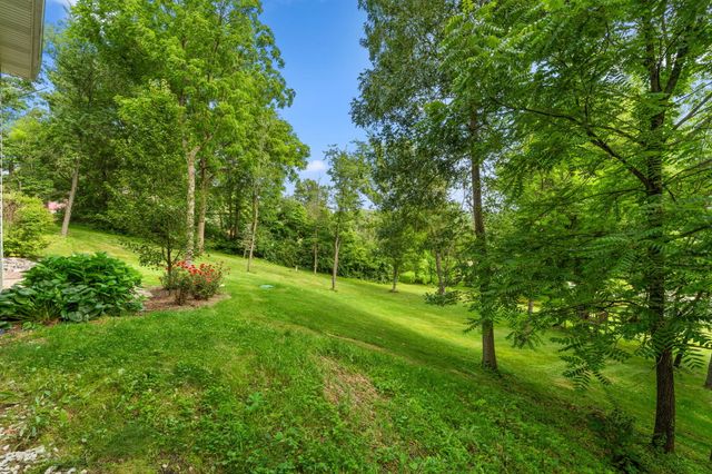 201 Sylvan Court, Valparaiso, IN 46385