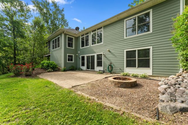 201 Sylvan Court, Valparaiso, IN 46385