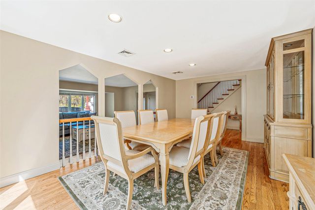4 Victor Place, Lake Grove, NY 11755