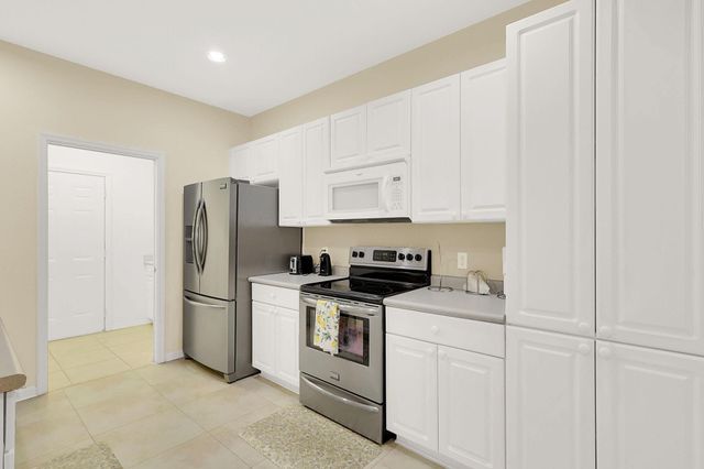 1858 Pelican Drive 2, Fort Pierce, FL 34982