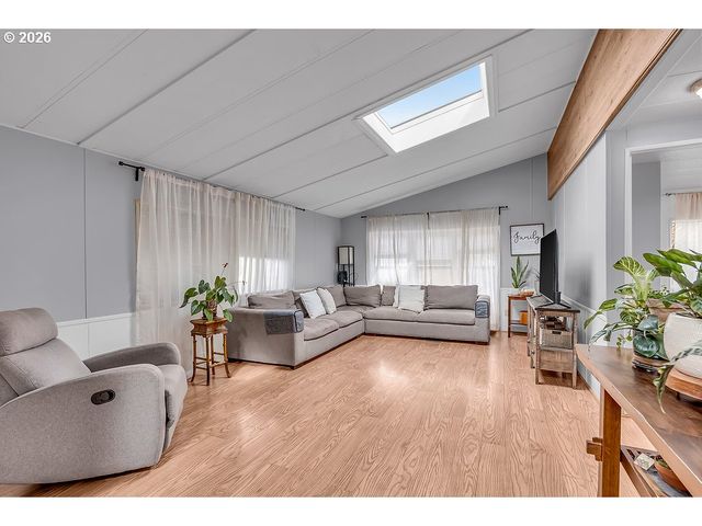 16000 Se POWELL Blvd 68, Portland, OR 97236