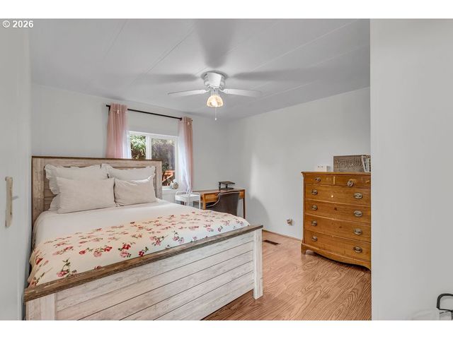 16000 Se POWELL Blvd 68, Portland, OR 97236