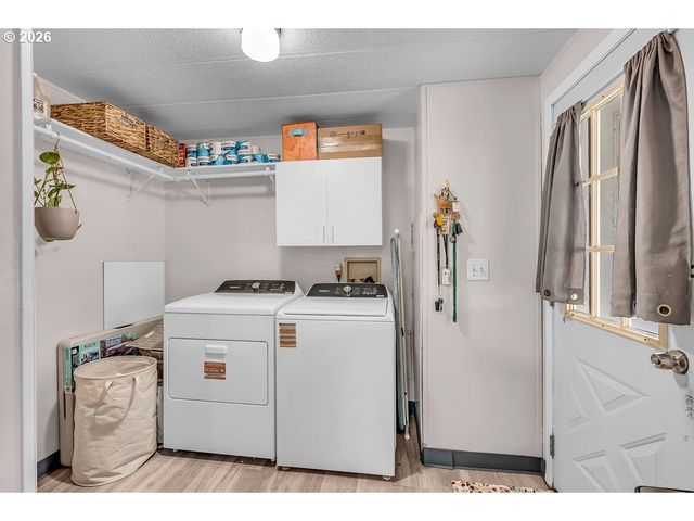 16000 Se POWELL Blvd 68, Portland, OR 97236