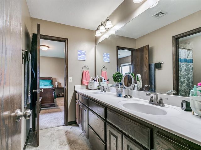 1137 County Street 2958 Street, Tuttle, OK 73089