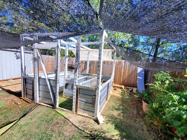 1011 North Boulevard, Shasta Lake, CA 96019