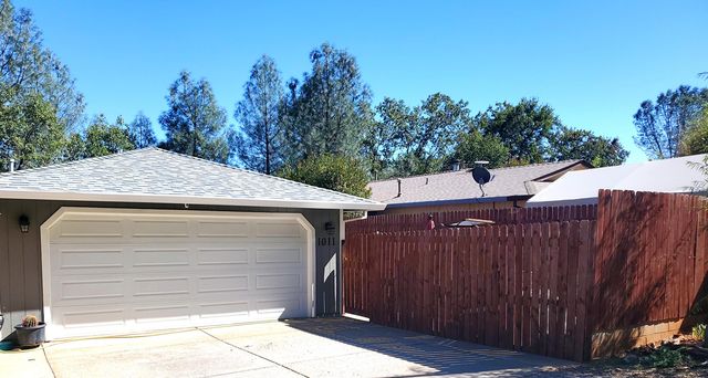 1011 North Boulevard, Shasta Lake, CA 96019